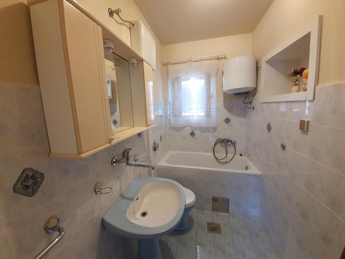Casa Prodan Apartman Buzet Kültér fotó